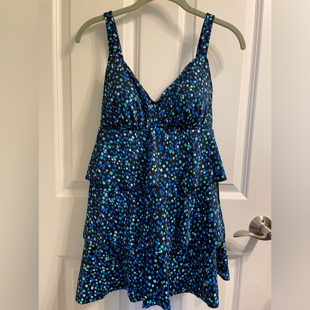 Blue and Green Women’s One Piece Swimsuit Swimdress Tiered Ruffle sz 12